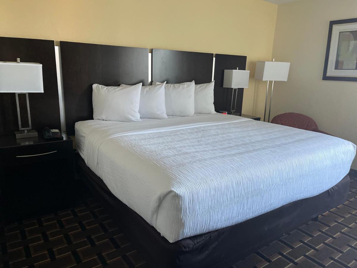 Baymont By Wyndham Scranton Dunmore Ngoại thất bức ảnh