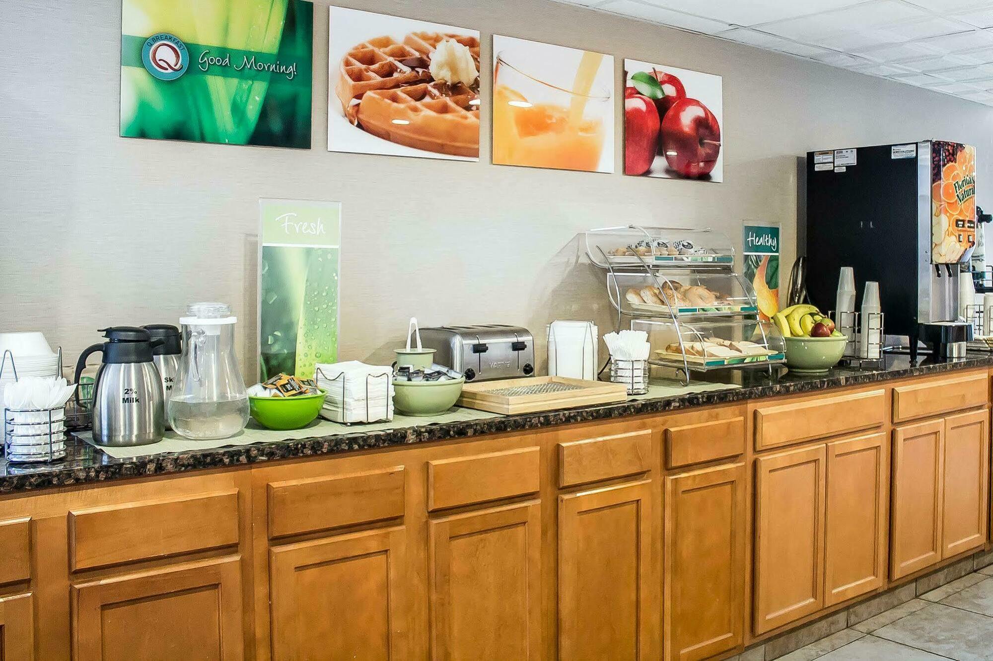 Baymont By Wyndham Scranton Dunmore Ngoại thất bức ảnh